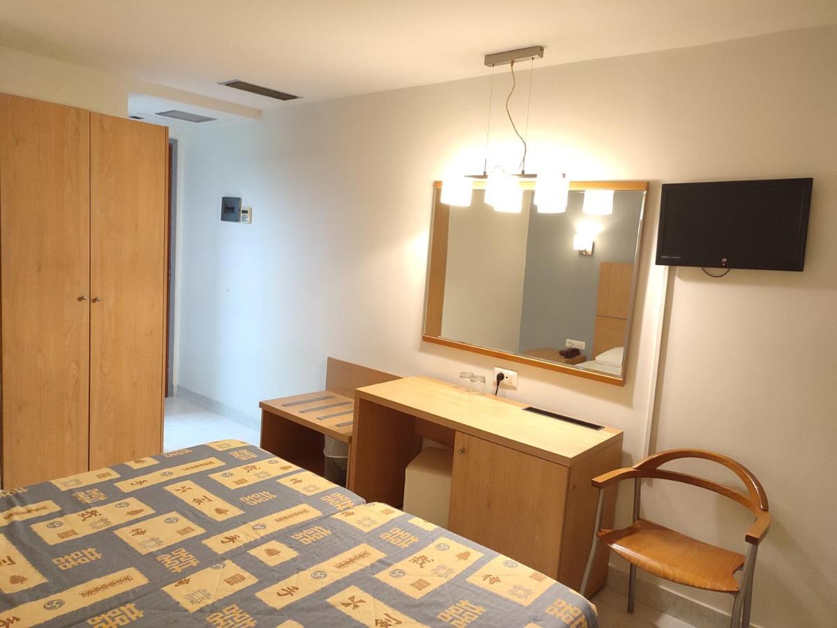 Flisvos Hotel โตโล ภายนอก รูปภาพ