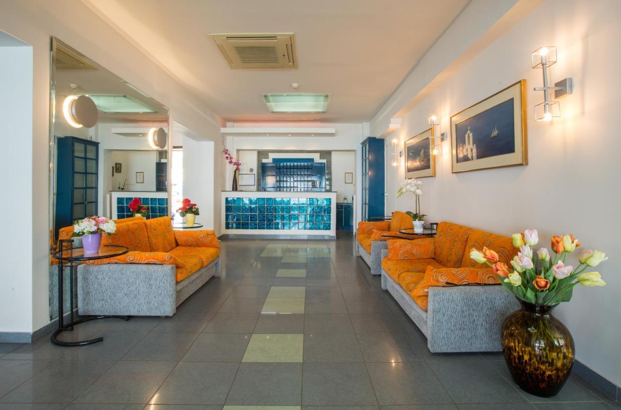 Flisvos Hotel โตโล ภายนอก รูปภาพ